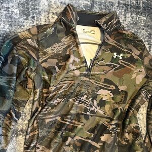 UA camo fleece